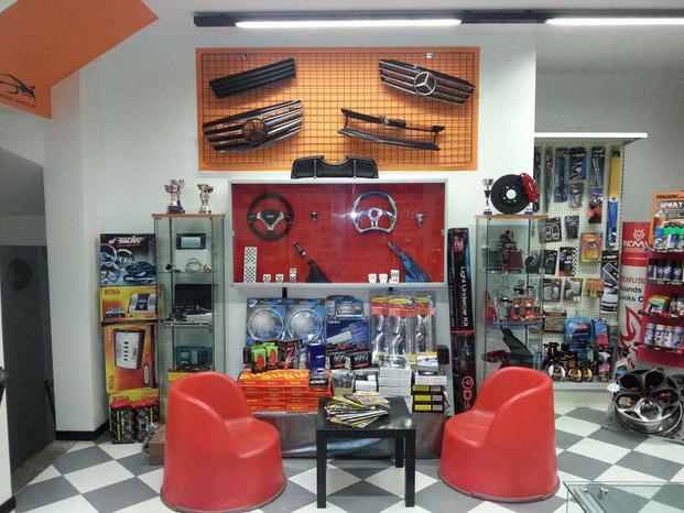 Subito - TUNER PLANET Shop - Set coprisedili universali premium similpelle  - Accessori Auto In vendita a Monza e della Brianza