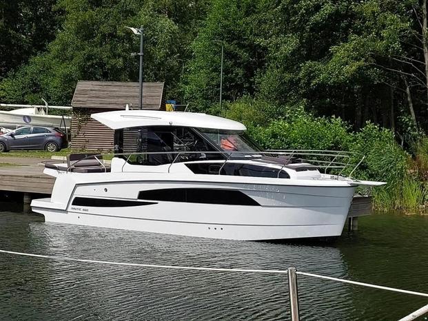 HH-YACHTING - Casale sul Sile | Subito