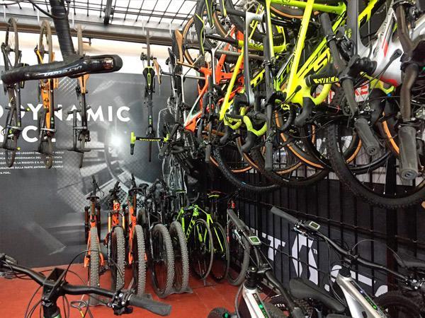 321eBike - Pieve di Cento - CHI SIAMO 321eBike nasce dalla passione - Subito