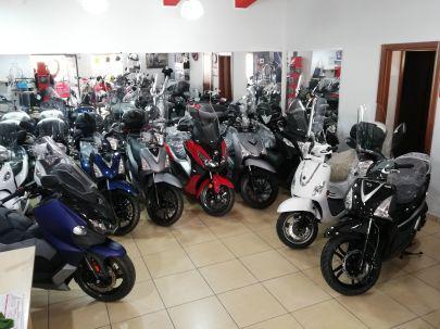 C.D.M. Centro Distribuzione Moto - Messina | Subito