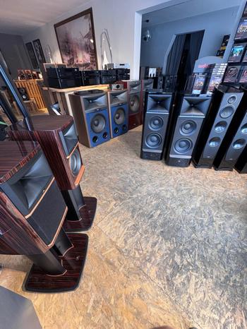 DIGITEX AUDIOVIDEO SRL - Rosa' | Subito