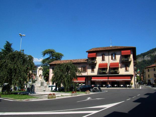 TECNOCASA - STUDIO ASSO SNC - Canzo | Subito