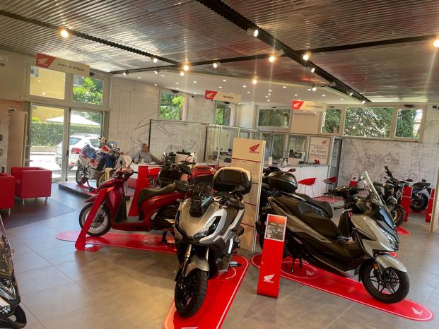 MOTO MACCHION SRL - Legnano | Subito